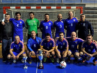 Veterani HNS-a na 12. memorijalu Milan Perović u Kostreni