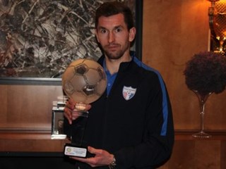 Novak primio trofej za najboljeg igrača 2016. godine