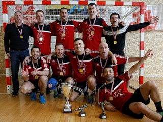 Video: Održano 15. Dvoransko prvenstvo veterana HNS-a
