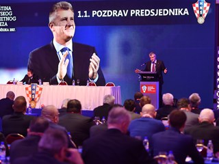 Šuker: "Uživajmo u hrvatskom klupskom nogometu"