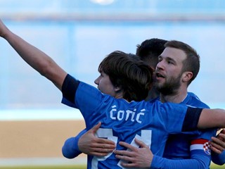 Dinamo preokrenuo protiv Osijeka, remi u Koprivnici