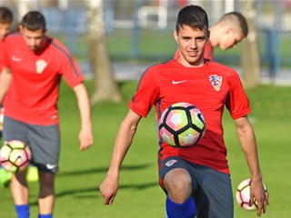 Kalaica i Brekalo za tri boda Hrvatske U-19