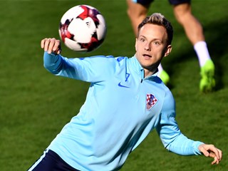Rakitić: "Jedva čekamo svoje navijače, oni su odmah igrač više"