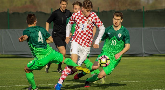 Benković to Leicester City, Bašić to Bordeaux