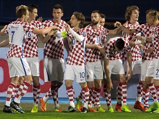 Nikola Kalinić breaks down Ukraine resistance in Zagreb
