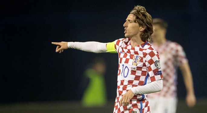 Modrić shortlisted for top UEFA Champions League midfielder