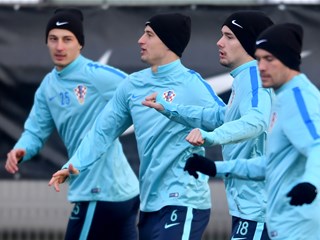 Vatreni maksimalnim angažmanom i protiv Estonije