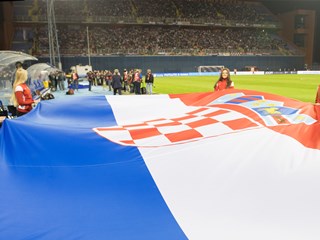 Ponosno navijanje na punom Maksimiru