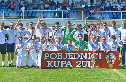 Hajduku pionirski i juniorski Kup, Dinamu kadetski