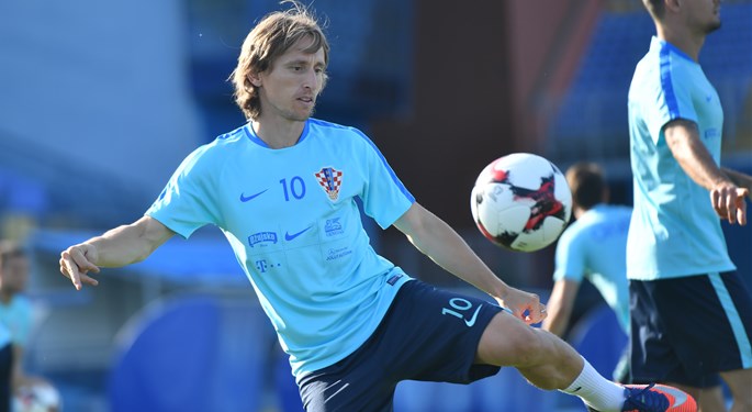 Modrić nominiran za Zlatnu loptu France Footballa