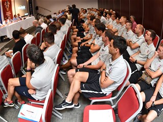 Video: Održan seminar prvoligaških sudaca i kontrolora