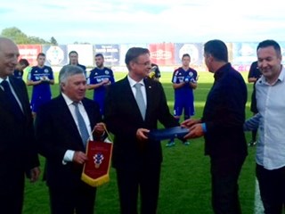 Dvostruku proslavu Slaven Belupa uveličali i veterani HNS-a