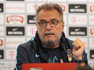 Čačić: "Hrvatska će igrati punom snagom, popravka nema"