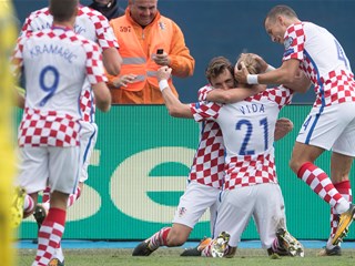 Vida breaks Kosovo's resistance in Sunday restart