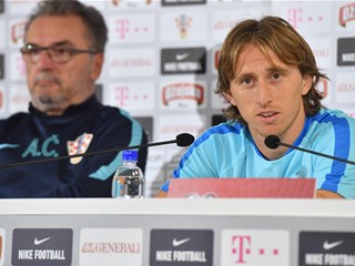 Modrić: "Znamo što nam je činiti želimo li na SP"