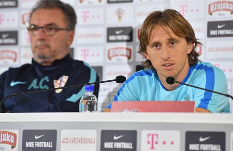 Modrić: "Znamo što nam je činiti želimo li na SP"