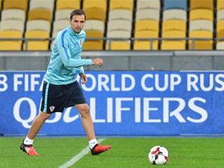 Milan Badelj to miss Greece qualifiers due to injury