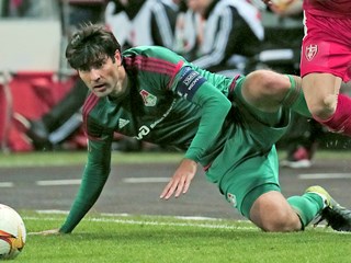 Vedran Ćorluka ponovno na terenu
