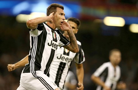 Mario Mandžukić treći put zaredom osvojio Serie A