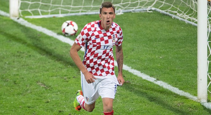 Vatreni pale vatru