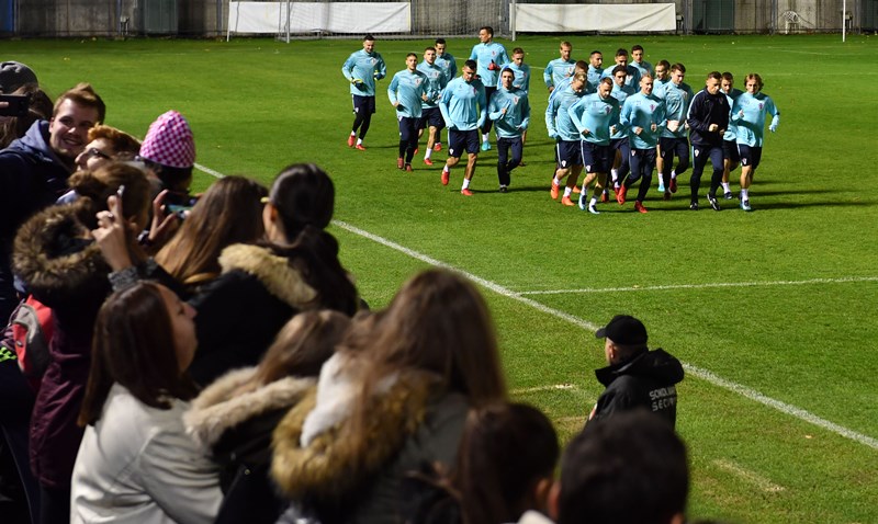 Video: Vatreni započeli pripreme za Grčku