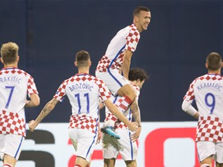 Vatreni napredovali za dvije pozicije