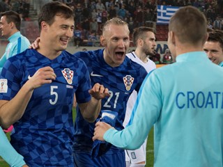 Domagoj Vida signs for Turkish champions Besiktas