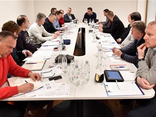 Ćuk okupio instruktore i tajnike središta Zagreb