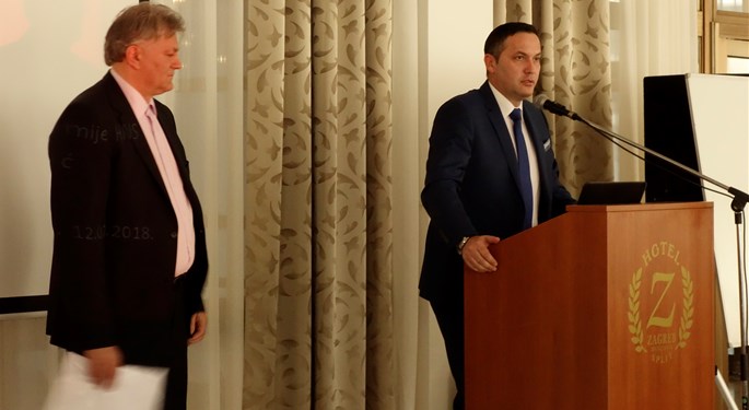 Izbornik Dalić s Kustićem i Ćukom u Splitu