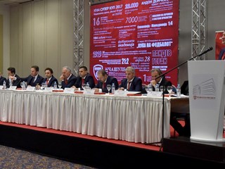 Šuker Uefin predstavnik u Skopju: "Rad koji zaslužuje čestitke"