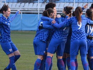 Efikasne Hrvatice s 5:0 nadjačale Crnu Goru