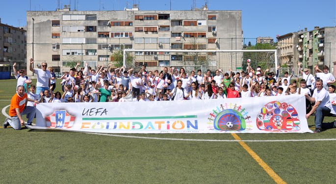 HNS and World Roma Organization Host Ninth Football Camp