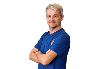 NIKŠA MARTINAC