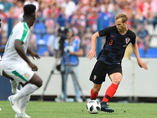 Ivan Strinić signs with AC Milan
