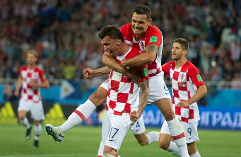 Lovren na Kovača, Mandžukić protiv Kalinića