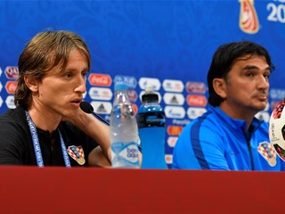 Dalić and Modrić agree: "Keep composure, Croatia stands united"