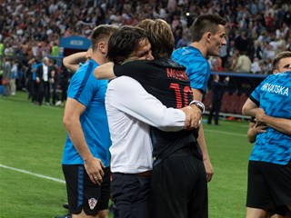 Dalić and Perišić celebrate: "As long as Croatia is winning..."