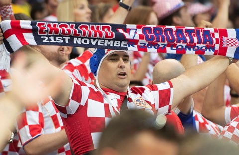 Video: Slavlje hrvatskih navijača u Moskvi