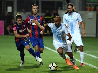 Osijek maksimalan, Jadranski derbi bez pobjednika