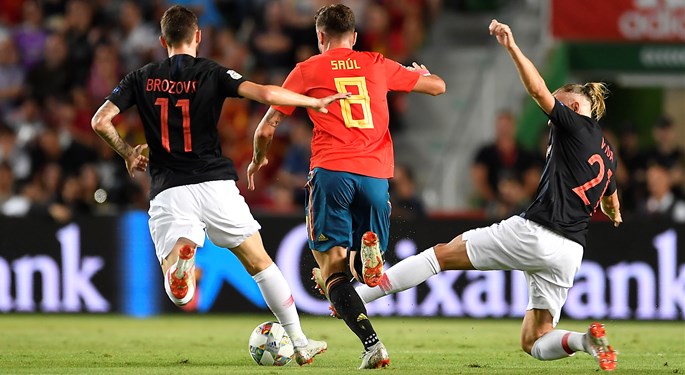 Emphatic Spain inflict a heavy defeat on Croatia