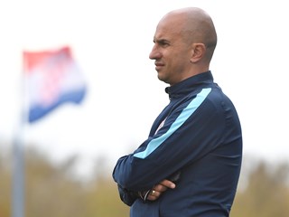 Petar Krpan: "Iz svake generacije mladih barem dvojica među Vatrene"