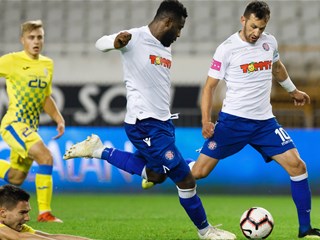 Hajduk nadjačao Inter, Osijek slavio kod Slavena