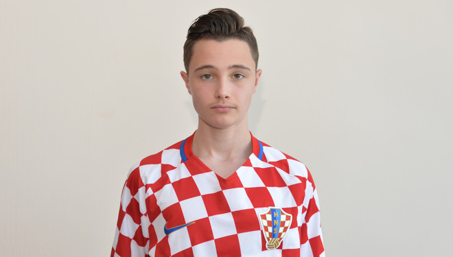 Niko Garić