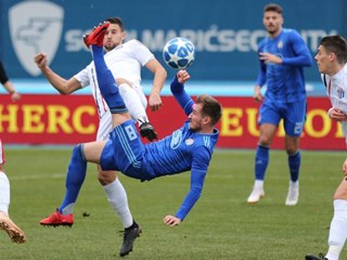 Golijada Dinama protiv Rudeša, remi u Puli