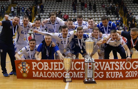 Sjajno finale Kupa, Uspinjača Gimka uzela trofej