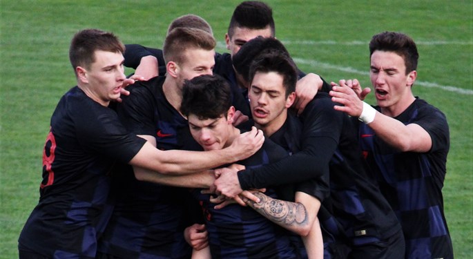 Hrvatska U-19 pobijedila Mađarsku, ostala u igri za EP