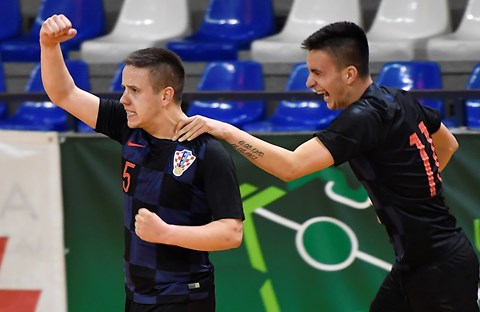 Video: Hrvatska U-19 uvjerljivo preko Engleske do EP-a u futsalu!