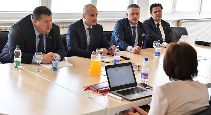 HNS predstavio uvođenje VAR-a kolegama iz BiH
