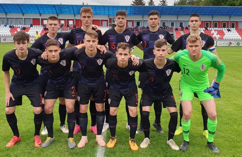 Hrvatska U-18 remizirala s Češkom