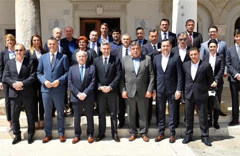 Prijem za predstavnike finalista i HNS-a u Gradskoj palači